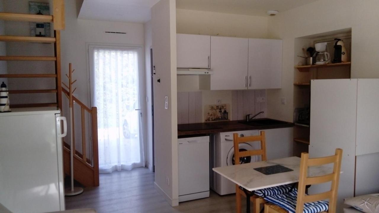 Petite Maison De Vacances 洛克马里亚凯 外观 照片